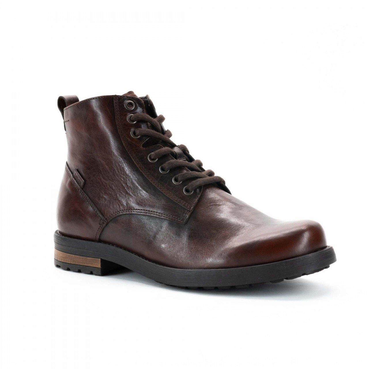 Botín café brown en piel para hombre Levis 221311 | Coyote y Olivia