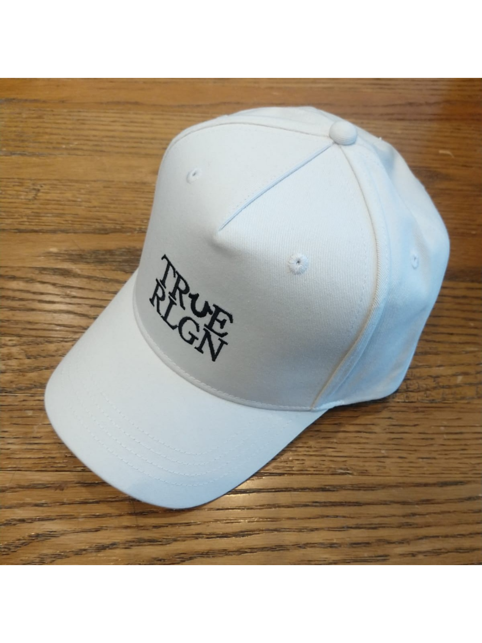 CENTER TRUE RLGN BASEBALL CAP | True 