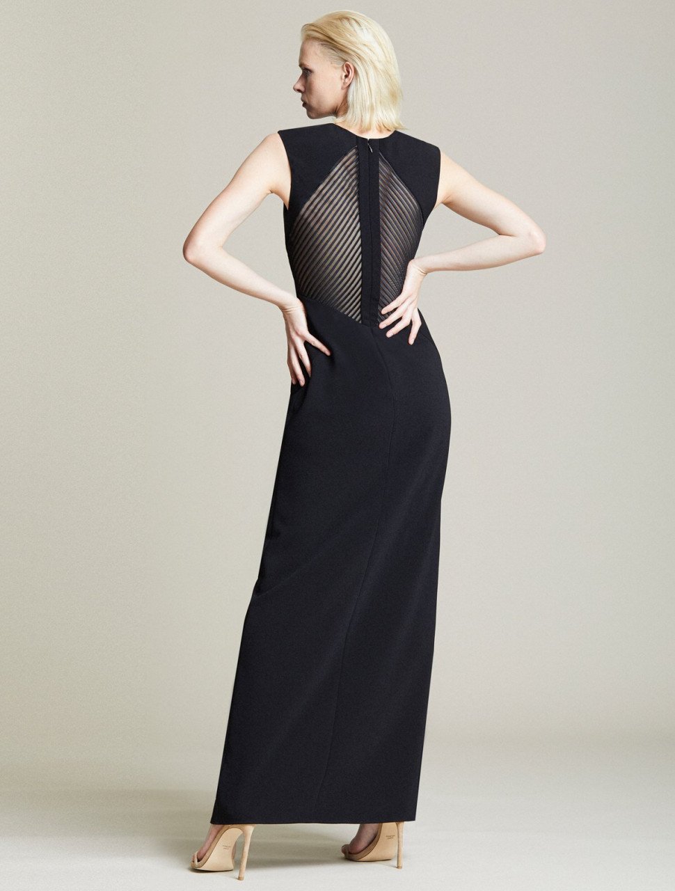 EMBROIDERED BACK GOWN EMBROIDERED BACK GOWN