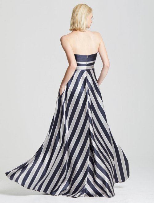 STRIPE STRUCTURE GOWN