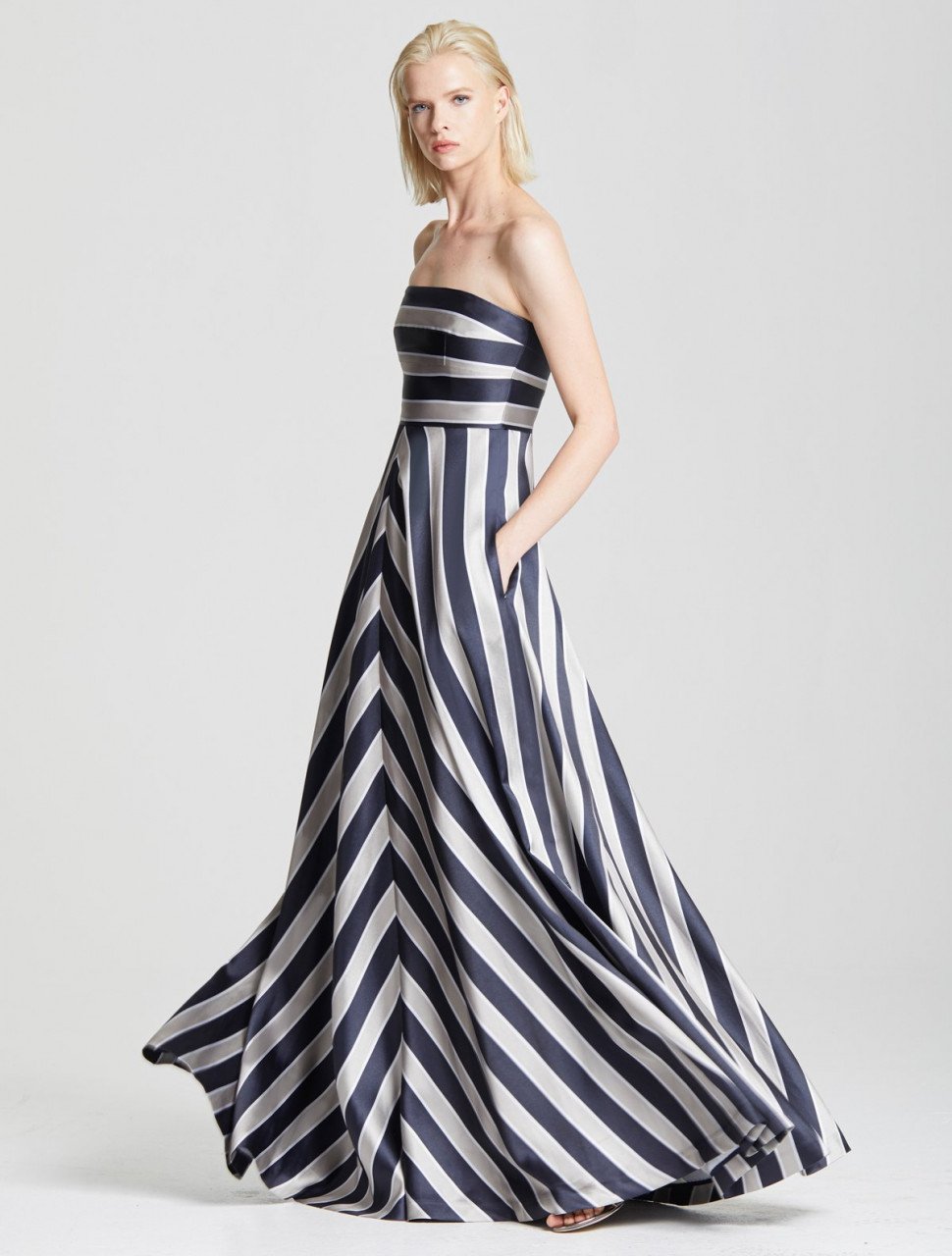 STRIPE STRUCTURE GOWN STRIPE STRUCTURE GOWN