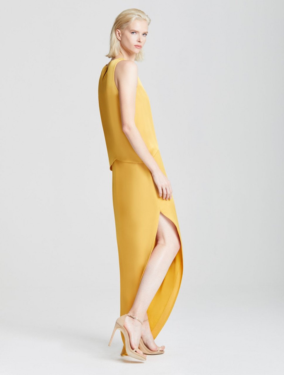 DRAMATIC DRAPE GOWN DRAMATIC DRAPE GOWN