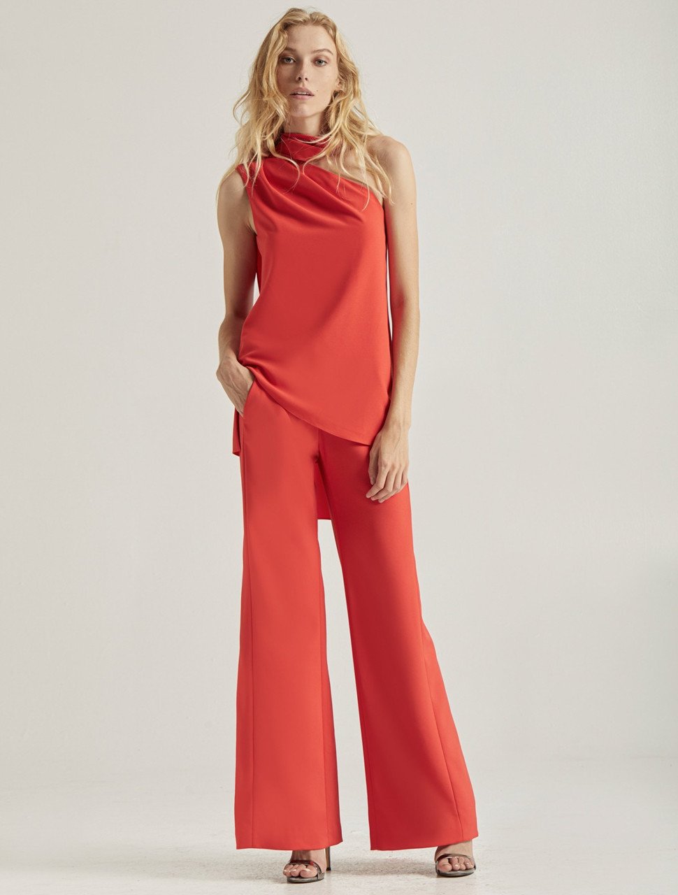 SCARF NECK TOP SCARF NECK TOP