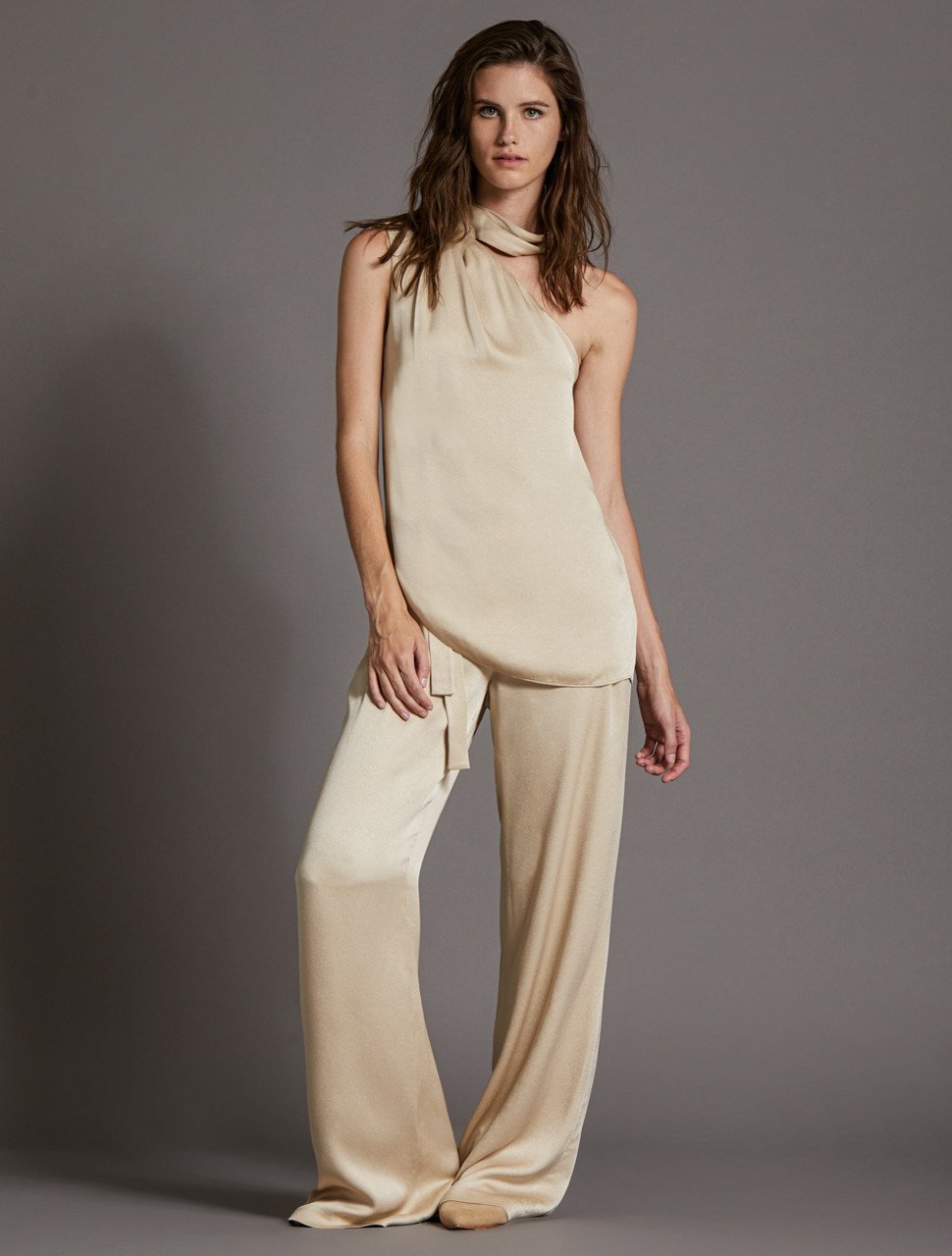 SCARF NECK TOP SCARF NECK TOP