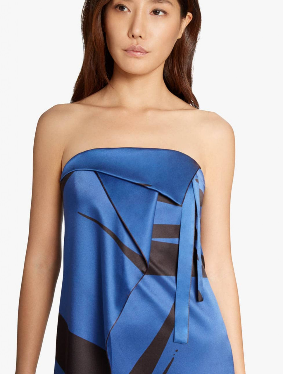 VESTIDO STRAPLESS ESTAMPADO SATÍN VESTIDO STRAPLESS ESTAMPADO SATÍN