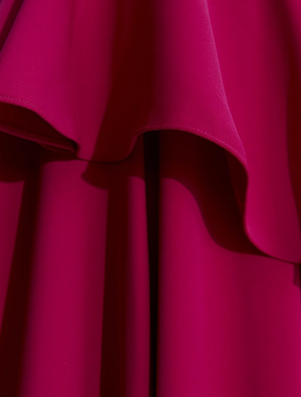 VESTIDO CREPE DE CAPAS CORRUGADO VESTIDO CREPE DE CAPAS CORRUGADO