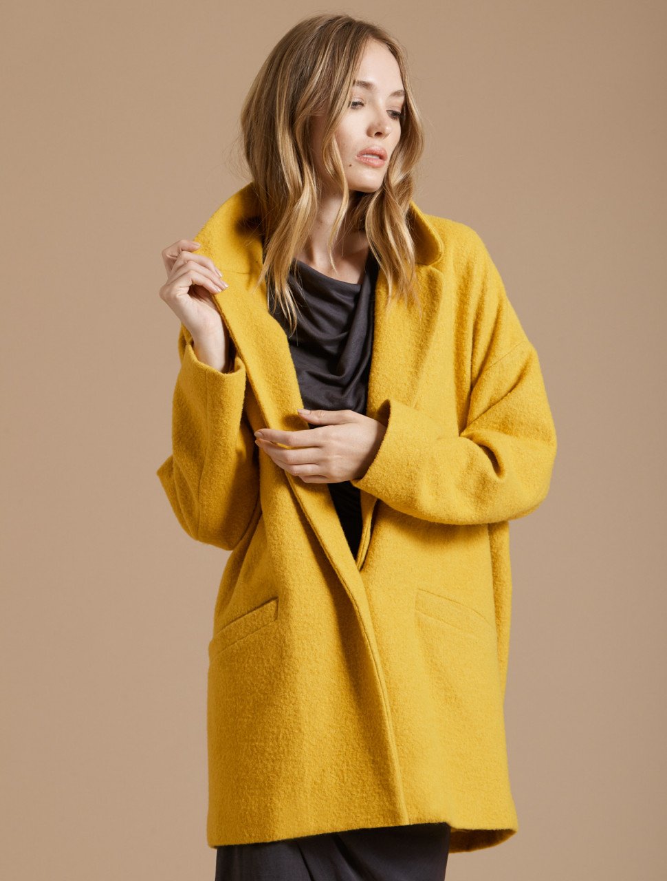 LONG SLEEVE OVERSIZED COAT LONG SLEEVE OVERSIZED COAT
