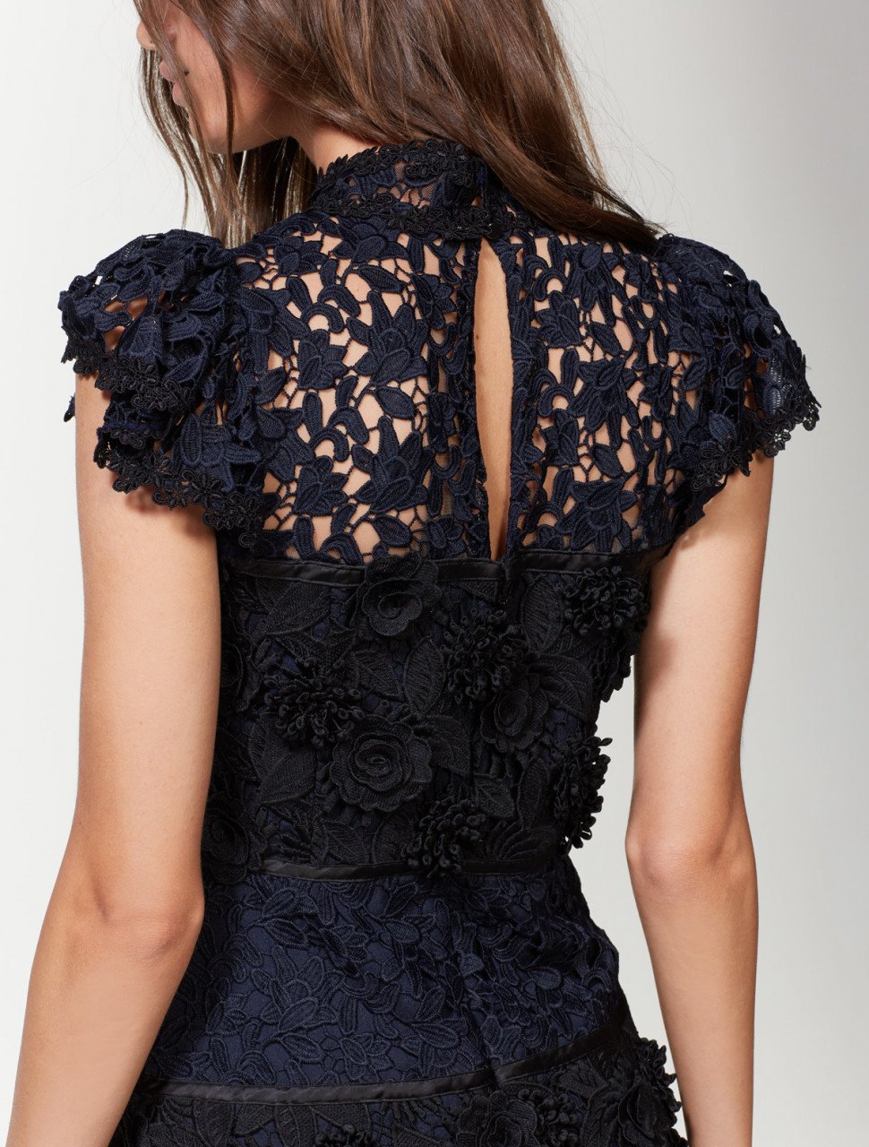 COLORBLOCKED 3D LACE DRESS COLORBLOCKED 3D LACE DRESS
