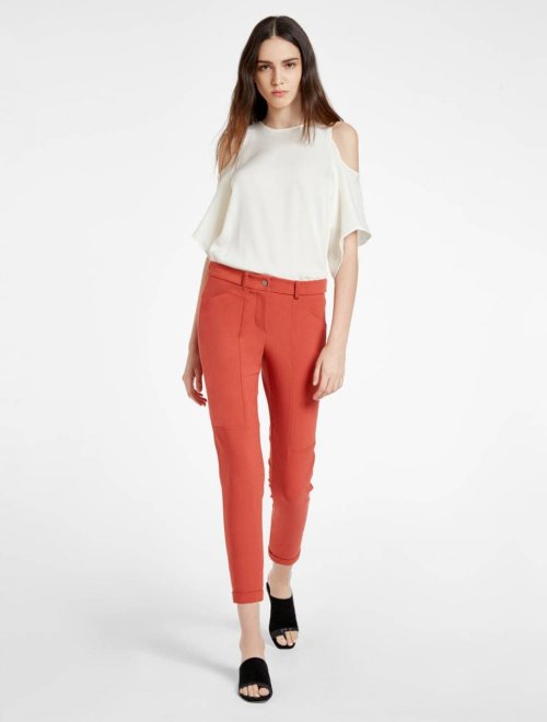 PANTALON SLIM CONICO AL TOBILLO