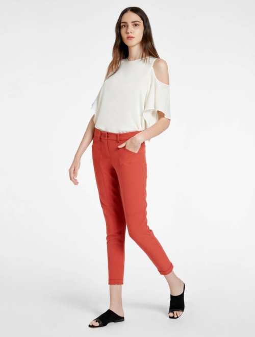 PANTALON SLIM CONICO AL TOBILLO