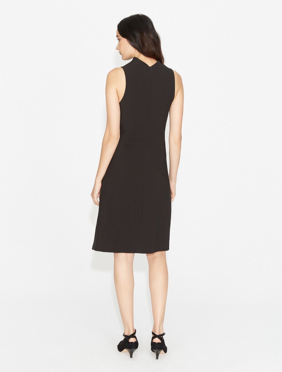 VESTIDO FRONTAL DRAPEADO VESTIDO FRONTAL DRAPEADO