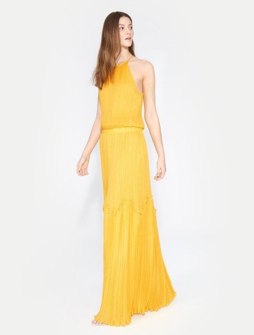 vestido flowy halter