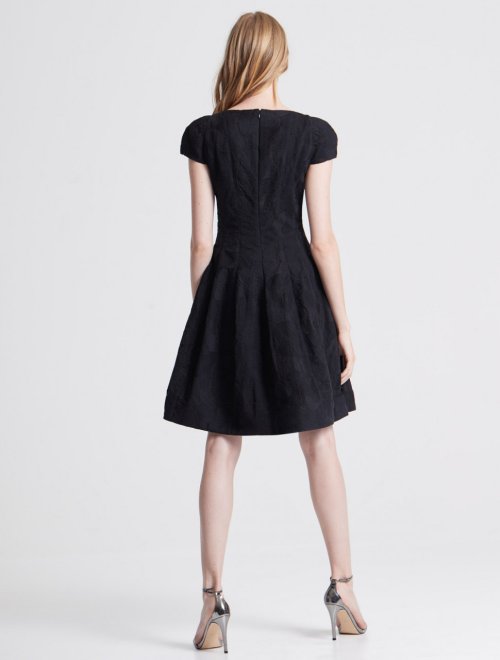 CAP SLEEVE NOTCH NECK JACQUARD DRESS