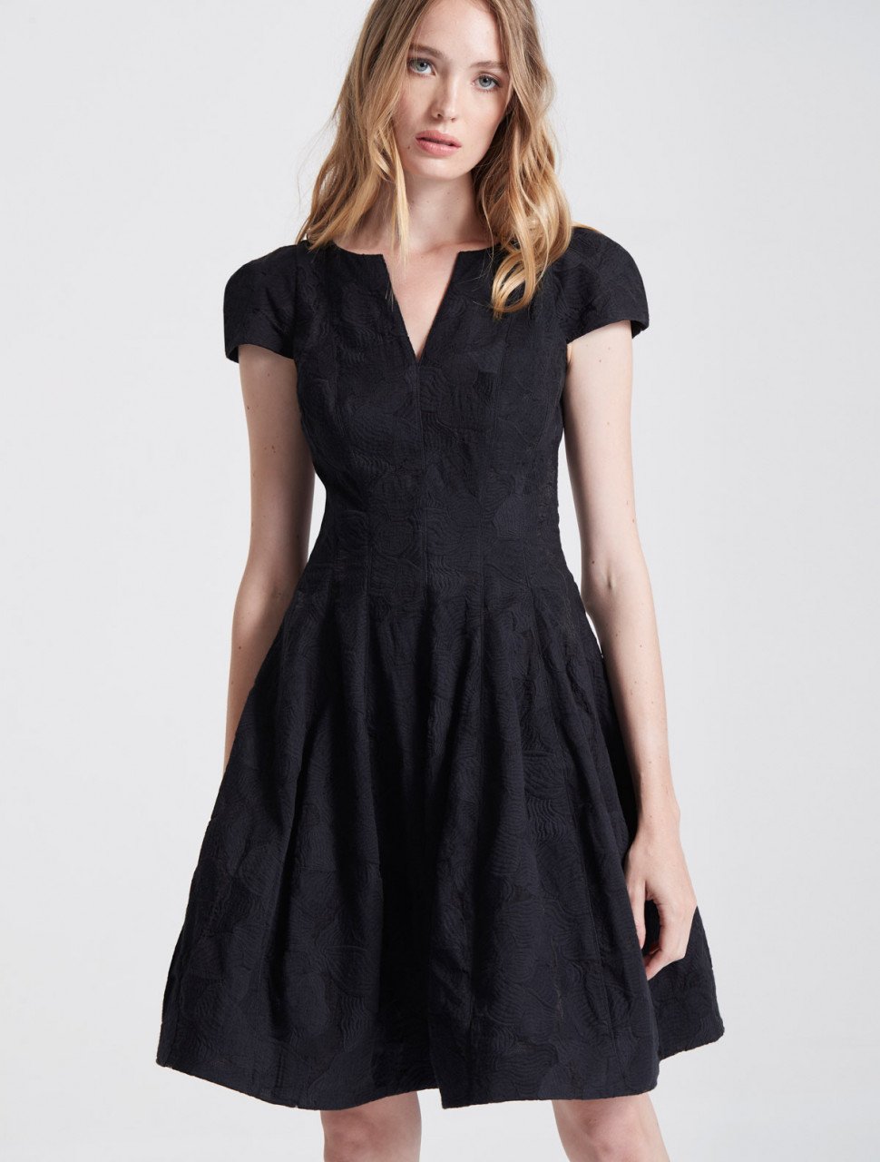 CAP SLEEVE NOTCH NECK JACQUARD DRESS CAP SLEEVE NOTCH NECK JACQUARD DRESS