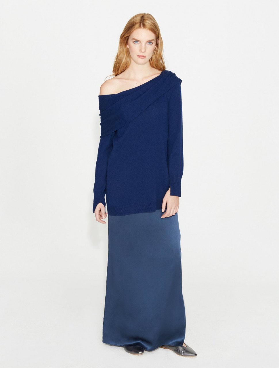SUETER A LOS HOBROS MEZCLA CASHMERE SUETER A LOS HOBROS MEZCLA CASHMERE
