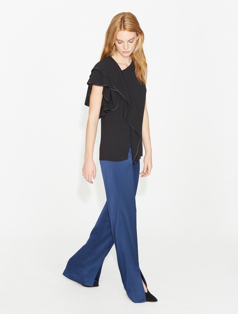 BLUSA ASYMMETRIC RUFFLE BLUSA ASYMMETRIC RUFFLE