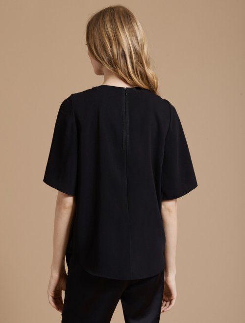FLOWY SHORT SLEEVE EMBELLISHED SILK TOP