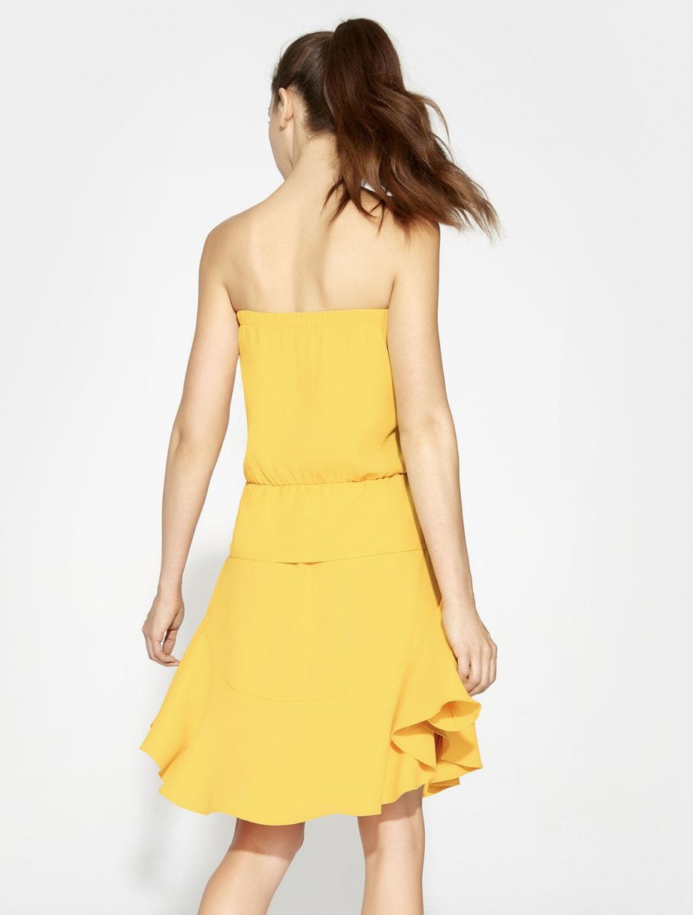 VESTIDO DE MANGA CORTA STRAPLESS VESTIDO DE MANGA CORTA STRAPLESS