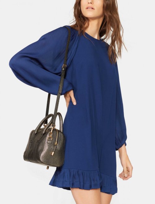 VESTIDO BAJO FRUNCIDO DE MANGA ABLUSADA