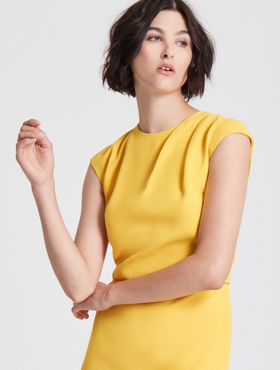 CAP SLEEVE DRAPED NECK CREPE DRESS CAP SLEEVE DRAPED NECK CREPE DRESS