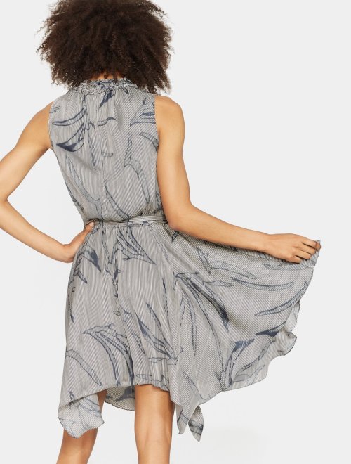 PRINTED SLEEVELESS RUFFLE SMOCKED MOCK NECK DRESS