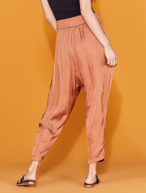 PANTALÓN FRUNCIDO PANTALÓN FRUNCIDO