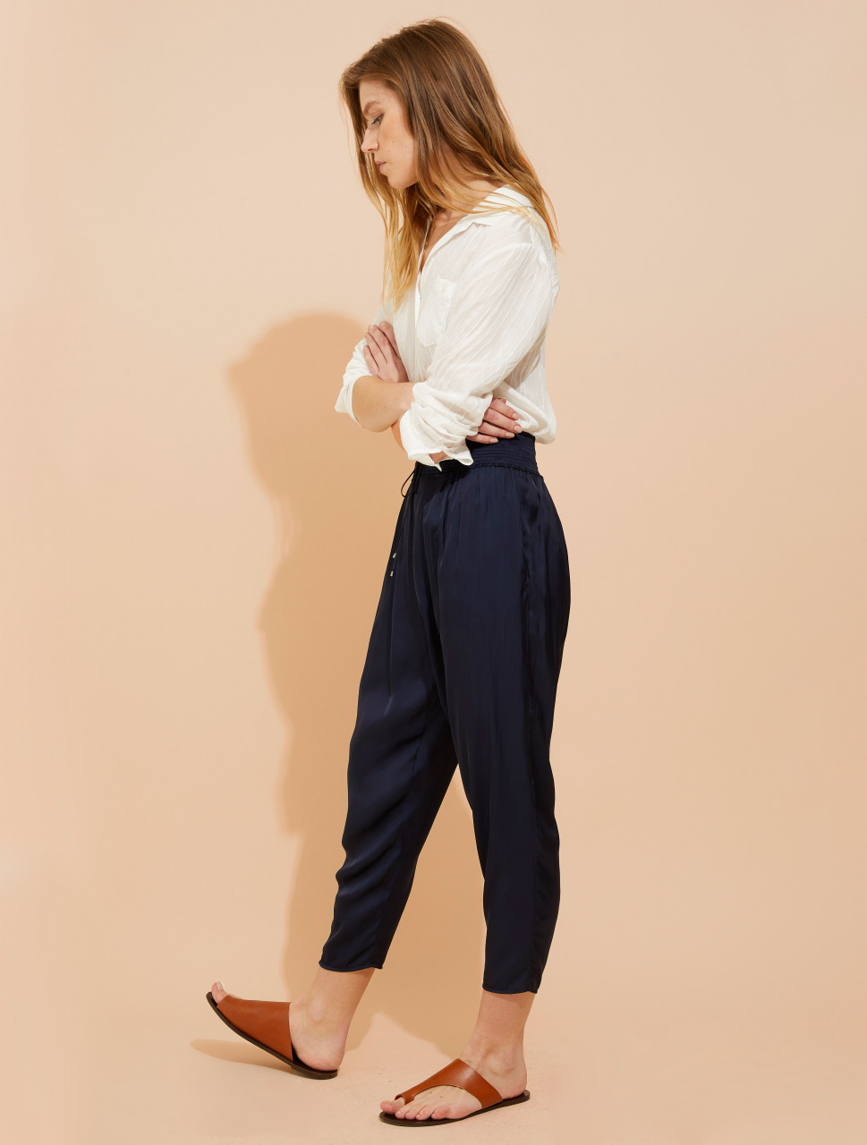 FLOWY MEMORY SATIN PANTS FLOWY MEMORY SATIN PANTS
