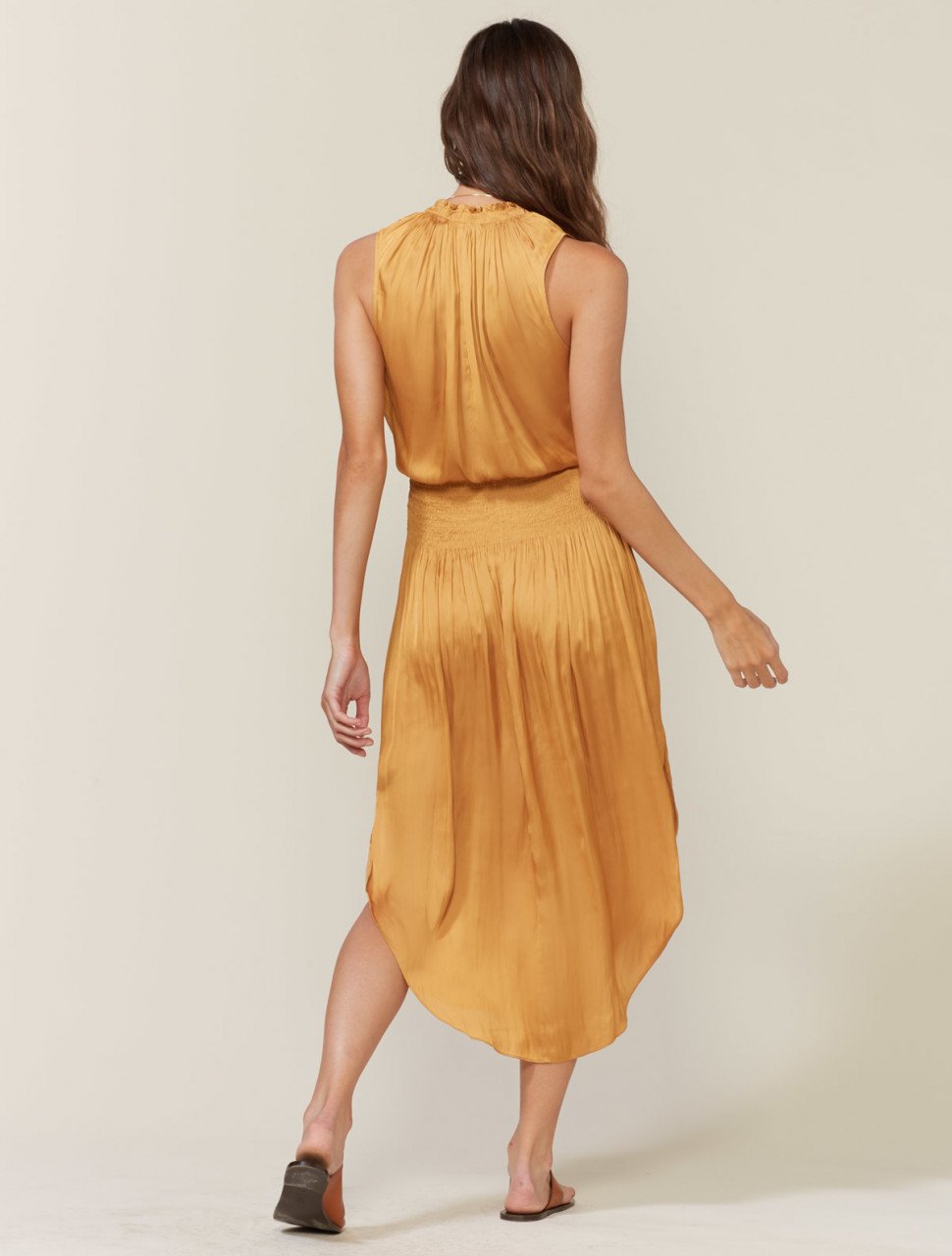 SLEEVELESS SMOCKED WAIST MIDI DRESS SLEEVELESS SMOCKED WAIST MIDI DRESS