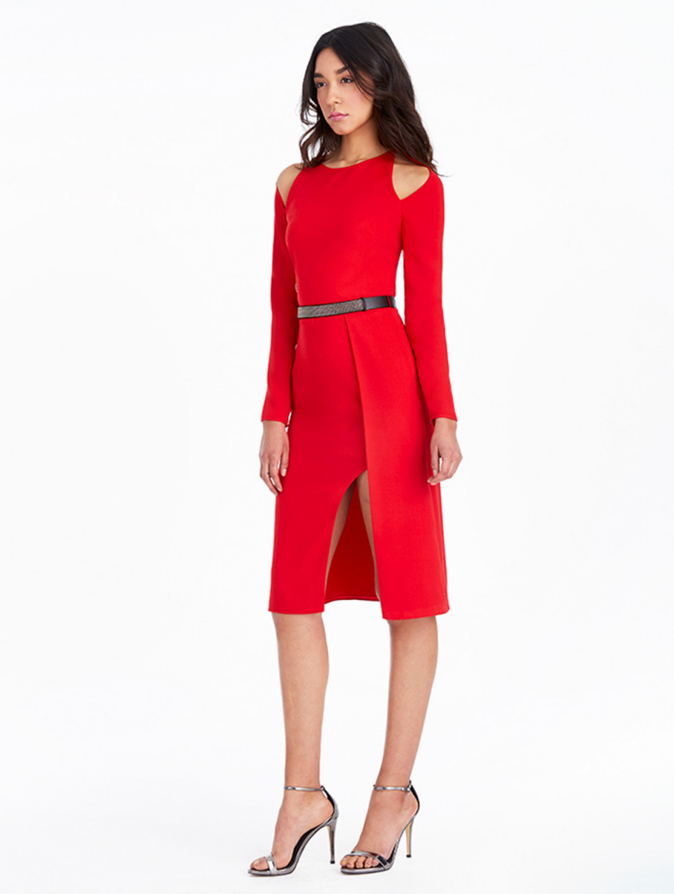 VESTIDO DE CREPE MINIMALISTA VESTIDO DE CREPE MINIMALISTA