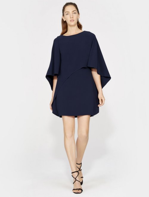 VESTIDO CREPE DRAPEADO CON FLUÍDO ASIMÉTRICO