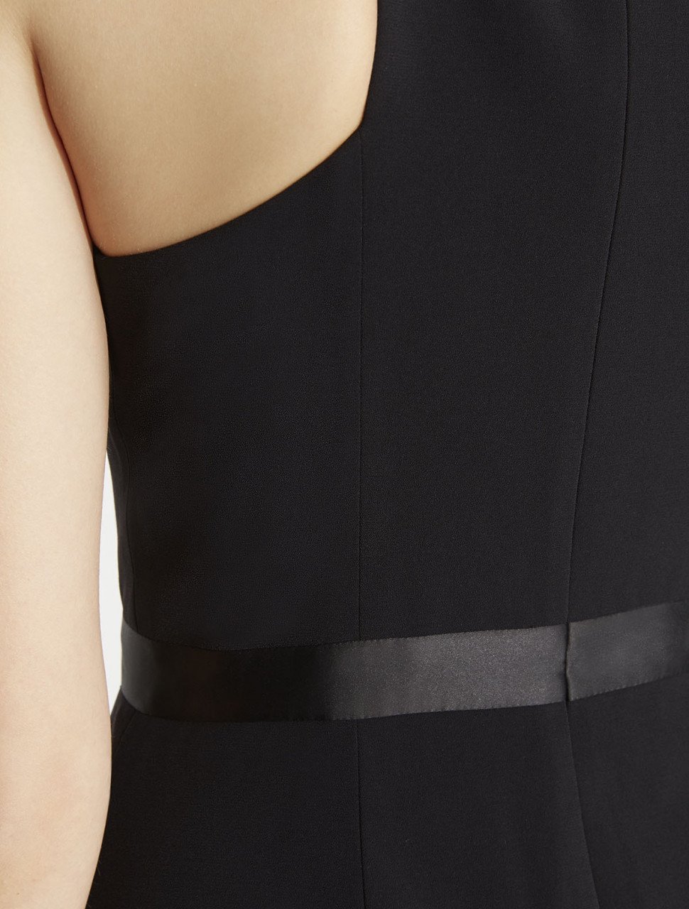 VESTIDO FLOWY VESTIDO FLOWY