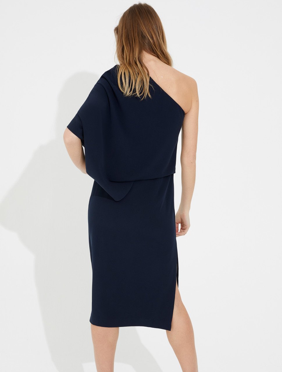 DRAPED ONE SHOULDER CREPE DRESS DRAPED ONE SHOULDER CREPE DRESS