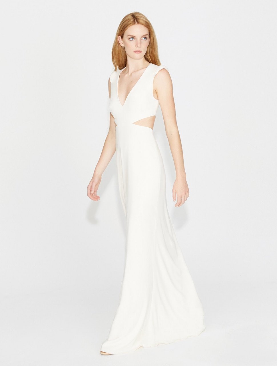 VESTIDO BATA DE CREPE CON ABERTURAS LATERALES VESTIDO BATA DE CREPE CON ABERTURAS LATERALES