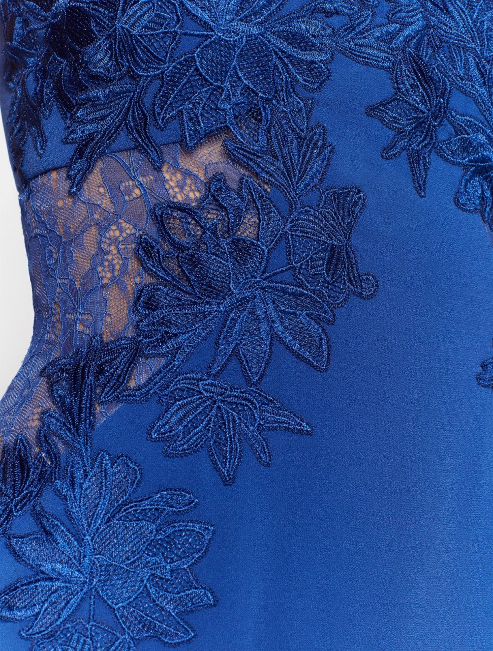 EMBROIDERED FLORAL GOWN EMBROIDERED FLORAL GOWN