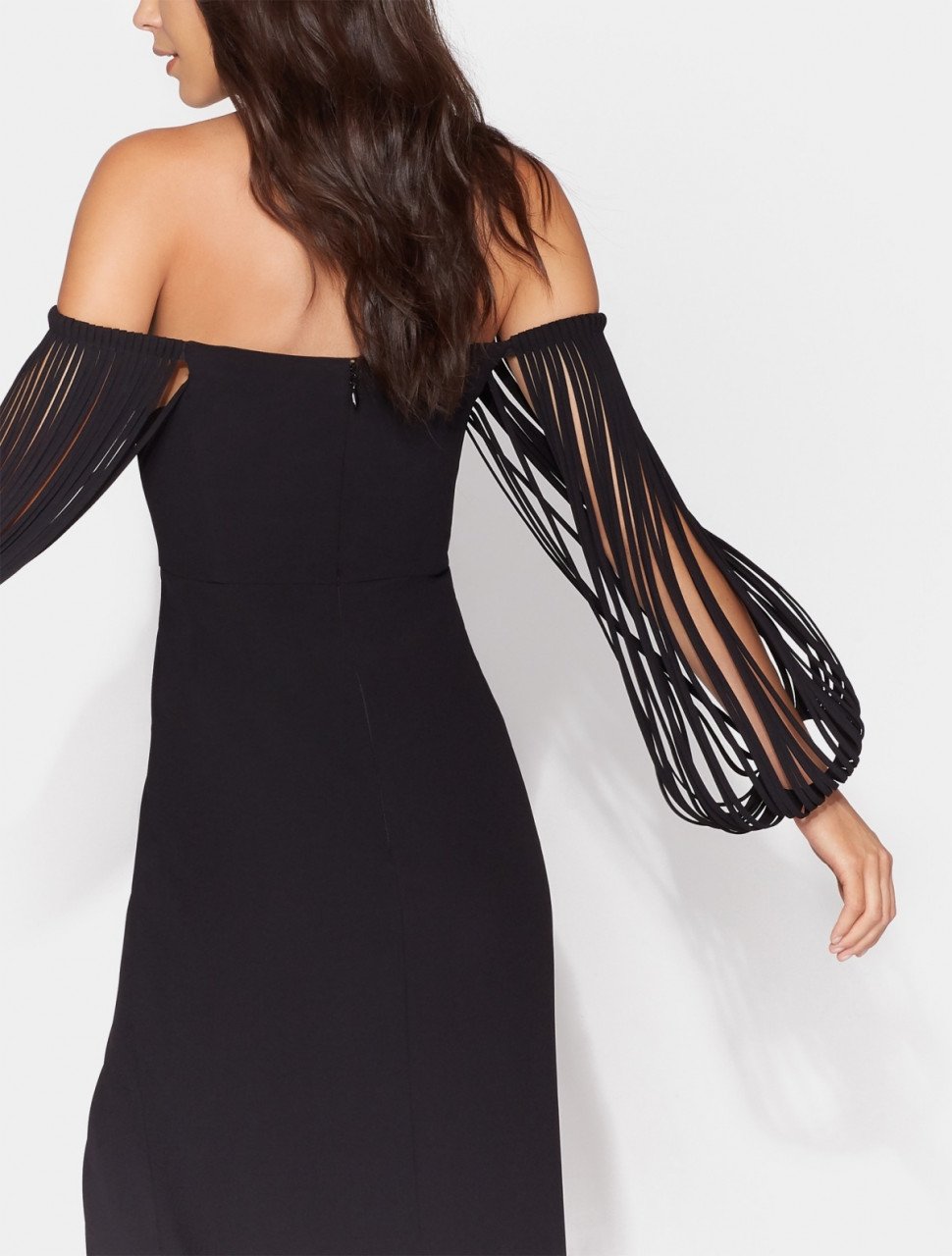 VESTIDO AL HOMBRO TIRAS DELGADAS VESTIDO AL HOMBRO TIRAS DELGADAS