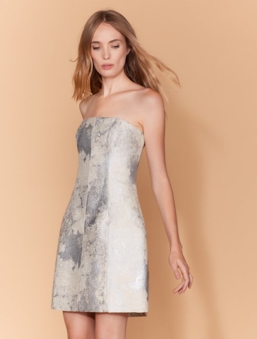 VESTIDO STRAPLESS JACQUARD METÁLICO