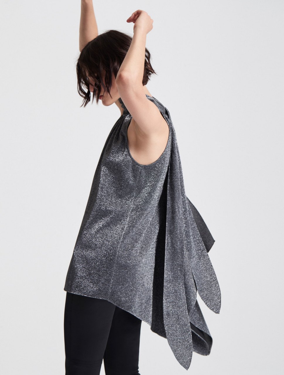 SLEEVELESS MOCK NECK METALLIC KNIT HI LO TOP SLEEVELESS MOCK NECK METALLIC KNIT HI LO TOP