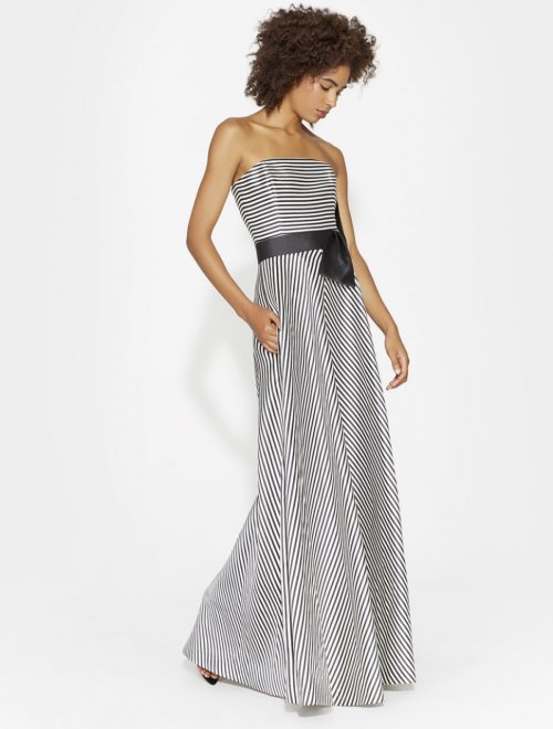VESTIDO STRAPLESS CON RAYAS