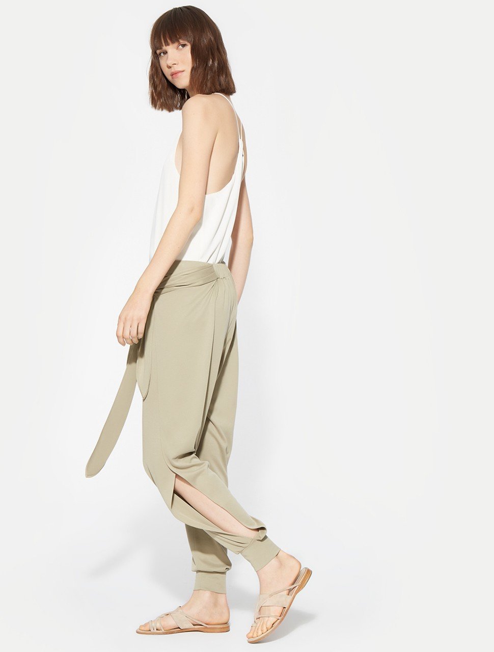 FLOWY TAPERED TIE WAIST JERSEY PANT FLOWY TAPERED TIE WAIST JERSEY PANT