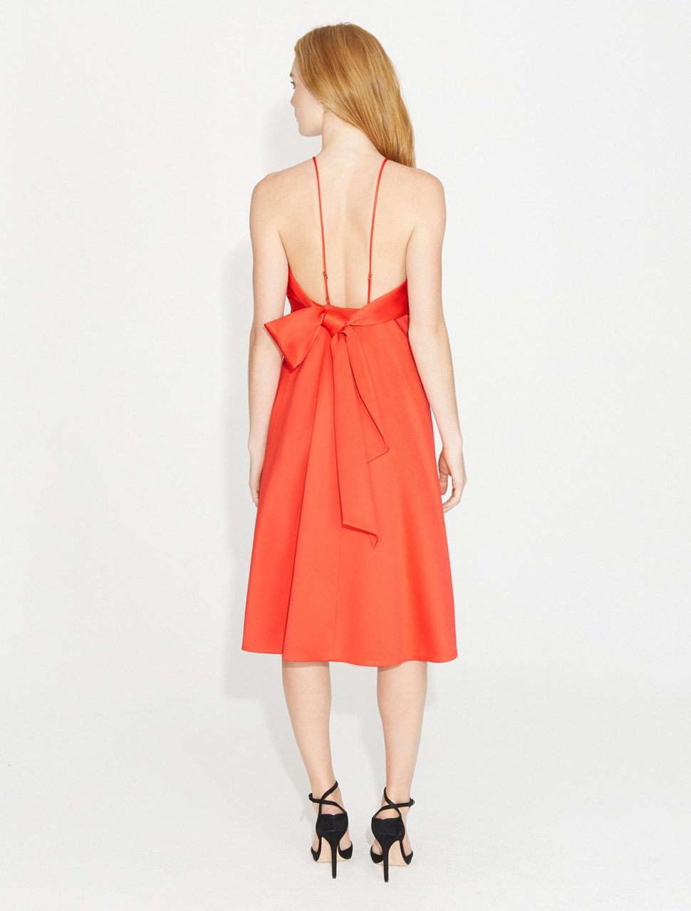VESTIDO SATIN LINEA A VESTIDO SATIN LINEA A