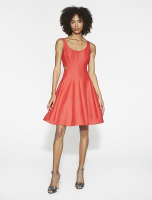 VESTIDO FAILLE DE SEDA CON DETALLES DE CORTE VESTIDO FAILLE DE SEDA CON DETALLES DE CORTE