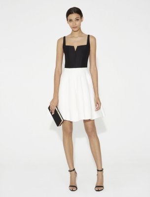 VESTIDO COLORBLOCKED FAILLE CON CORTE AL CUELLO VESTIDO COLORBLOCKED FAILLE CON CORTE AL CUELLO