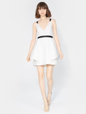 SLEEVELESS V NECK DRAMATIC FLOUNCE SKIRT DRESS SLEEVELESS V NECK DRAMATIC FLOUNCE SKIRT DRESS