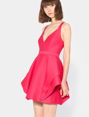 VESTIDO DE FALDA DRAMÁTICA CON VOLANTES VESTIDO DE FALDA DRAMÁTICA CON VOLANTES