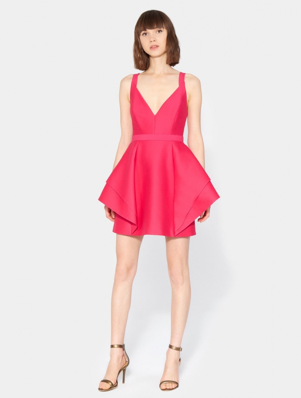 VESTIDO DE FALDA DRAMÁTICA CON VOLANTES VESTIDO DE FALDA DRAMÁTICA CON VOLANTES