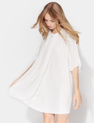 FLOWY SHORT SLEEVE DRESS WITH LACE FLOWY SHORT SLEEVE DRESS WITH LACE