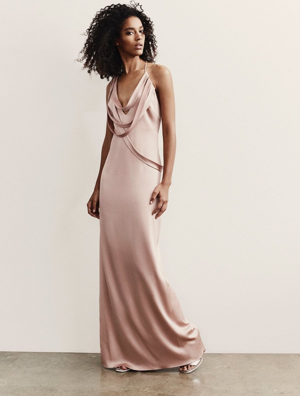 VESTIDO LARGO SATÍN CON TIRAS VESTIDO LARGO SATÍN CON TIRAS