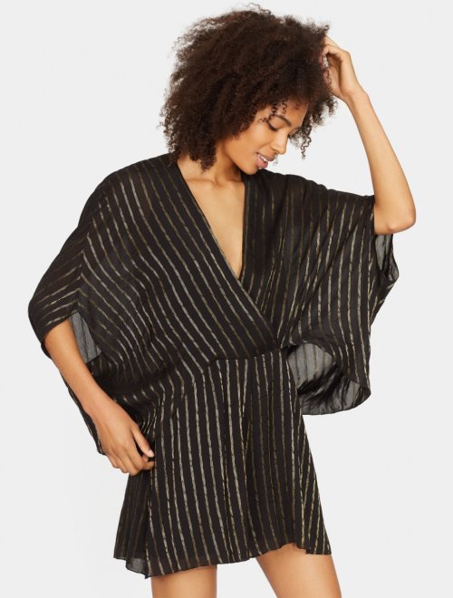 JUMPSUIT CRUZADO DE RAYAS CON MANGA CAPA