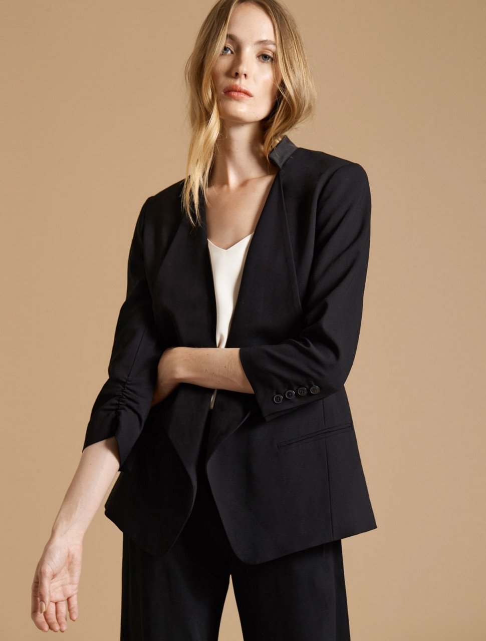 DRAPE FRONT SUITING JACKET DRAPE FRONT SUITING JACKET
