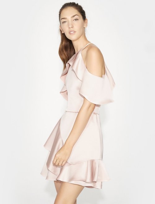 VESTIDO HOMBROS ABIERTOS VOLANTES